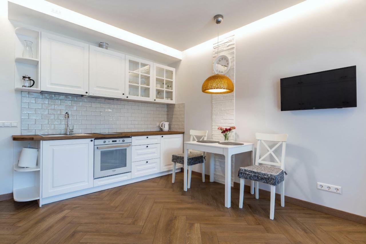 Lovely Oldtown Apartment Klaipėda Eksteriør bilde